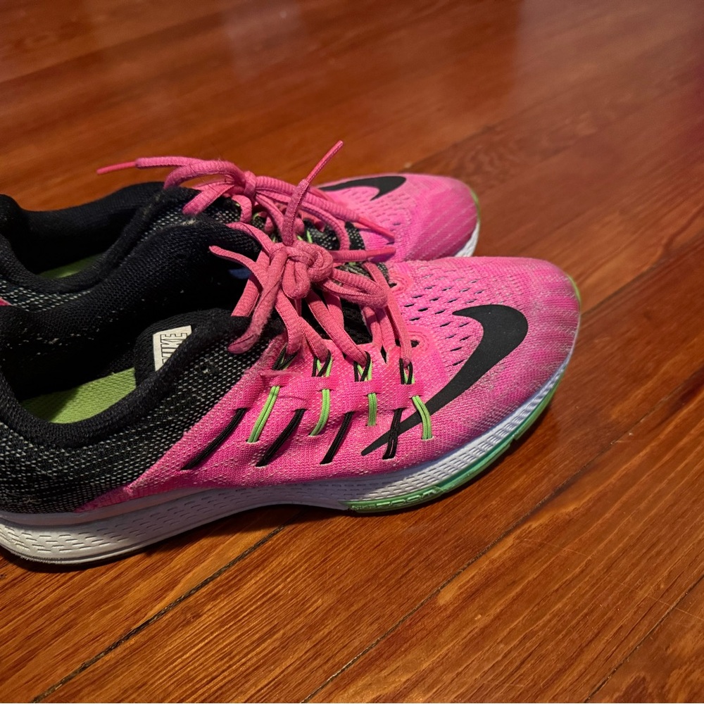 Nike Women's Pink Running Shoes